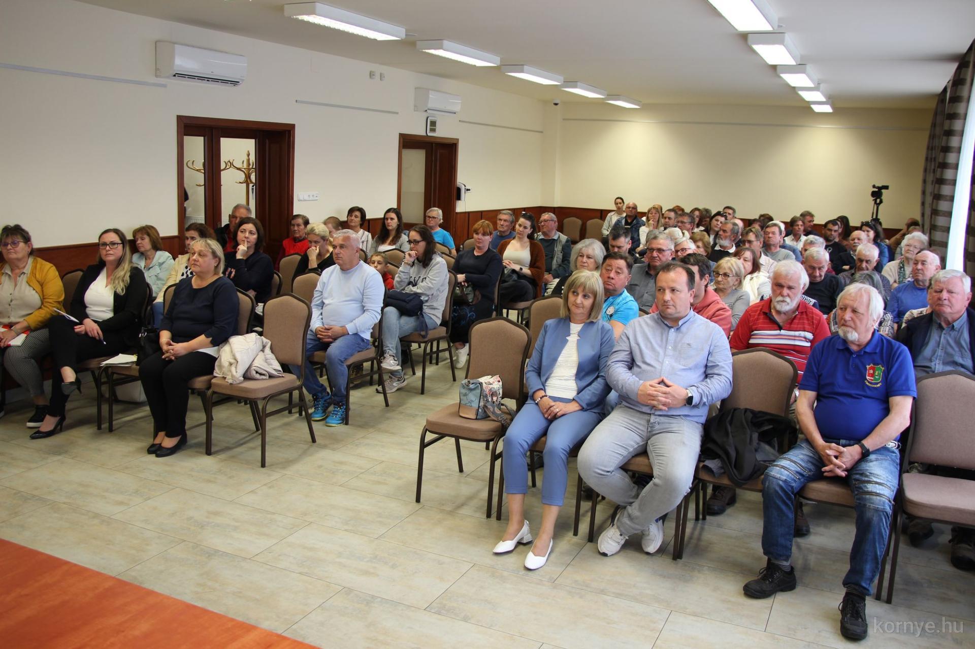 2025-04-14-falugyűlés